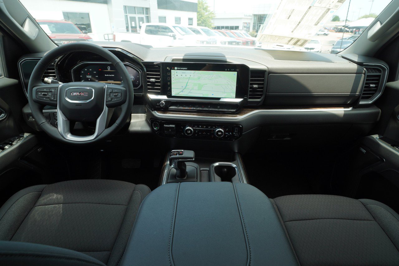 New 2026 GMC Sierra 1500 Elevation w/ Preferred Package RWD image 13