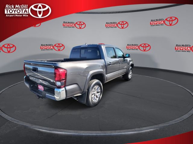 Used 2019 Toyota Tacoma SR5 RWD image 8