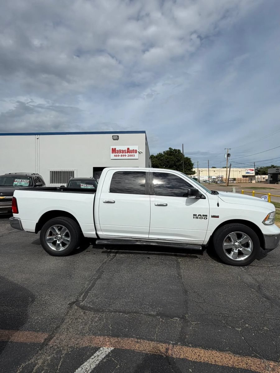 Used 2017 RAM 1500 Big Horn RWD image 2