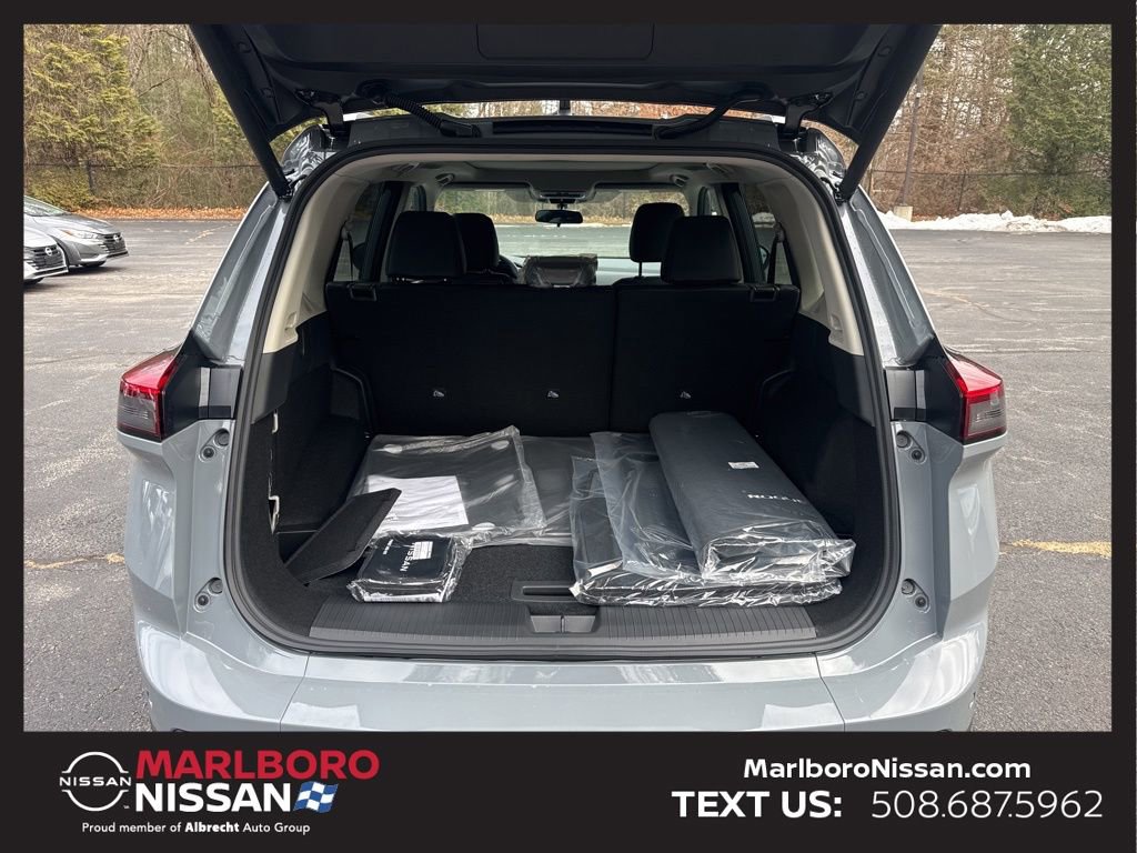 New 2026 Nissan Rogue SV image 13