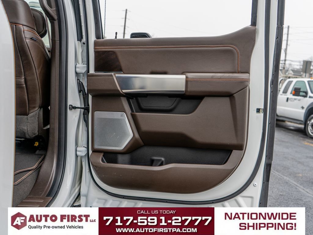 Used 2023 Ford F250 King Ranch w/ Chrome Package image 13