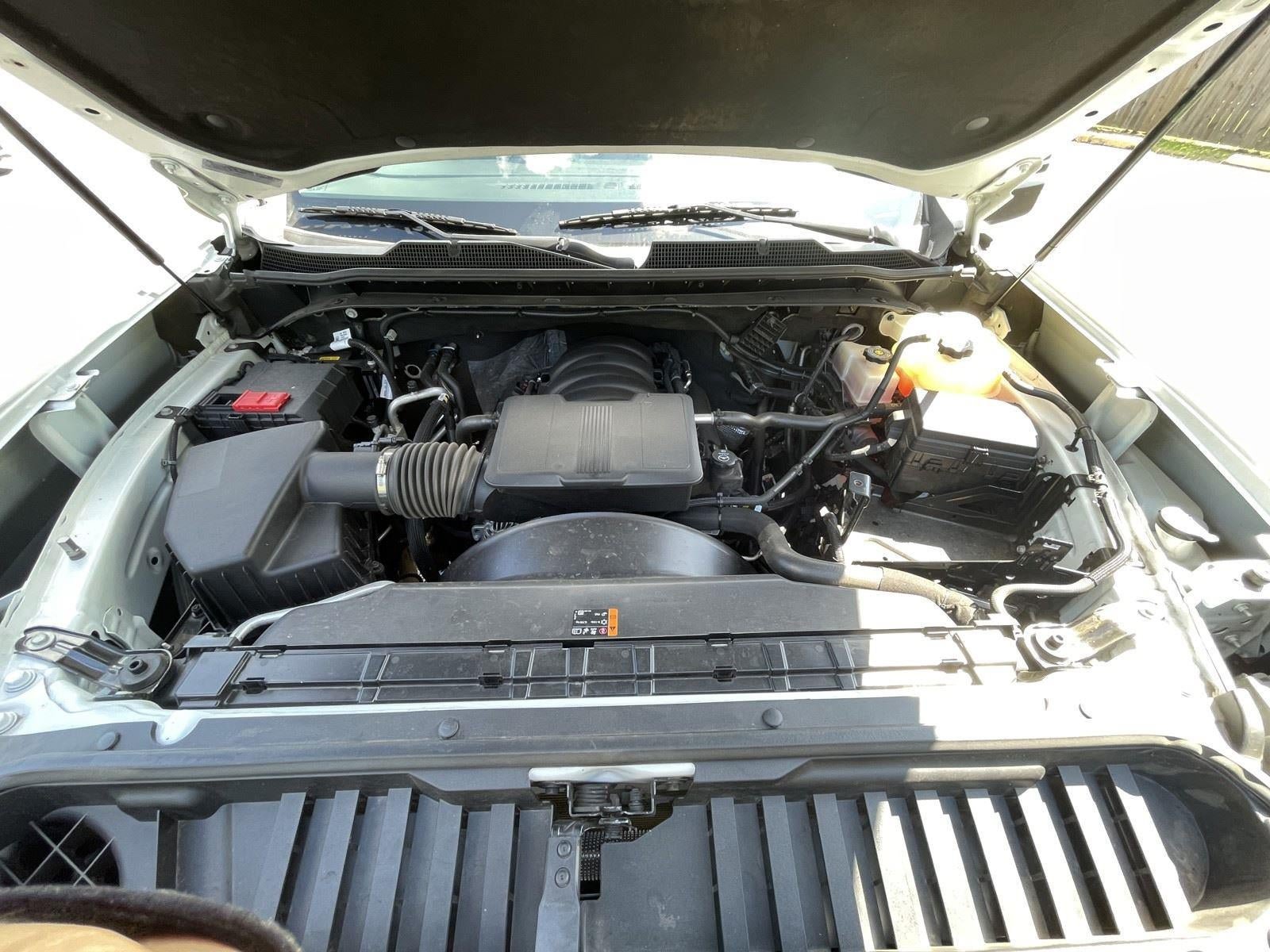 Used 2024 Chevrolet Silverado 2500 LT AWD/4WD image 53