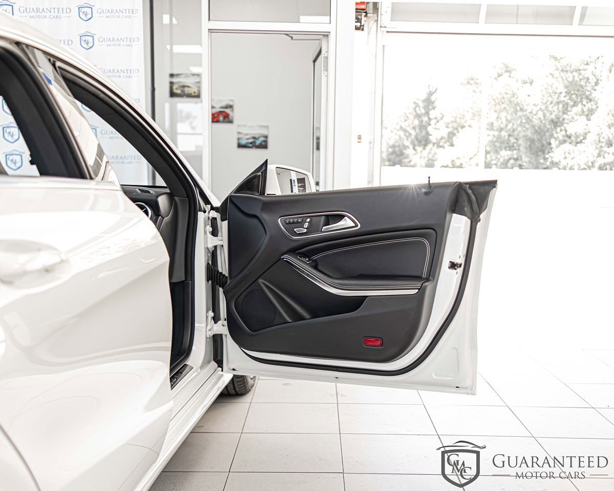 Used 2018 Mercedes-Benz CLA 250 image 38