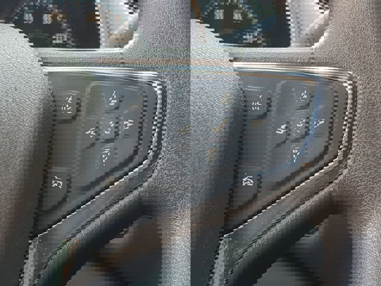 Used 2018 Chevrolet Malibu LS image 23