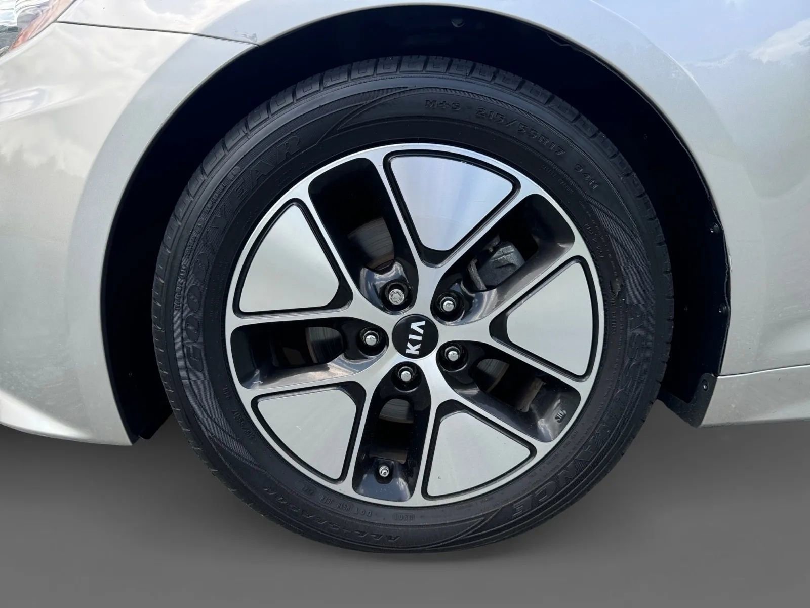 Used 2013 Kia Optima EX image 21