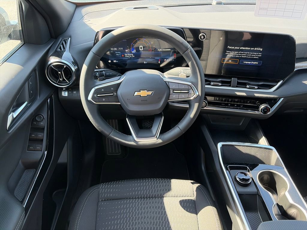 New 2026 Chevrolet Equinox LT w/ Safety and Technology Package FWD image 11