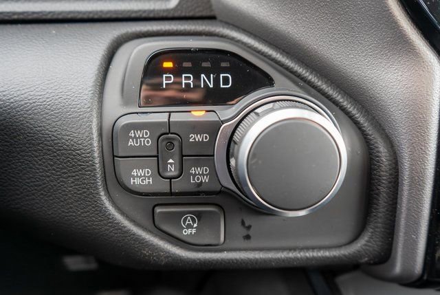 New 2026 RAM 1500 4x4 Crew Cab image 22