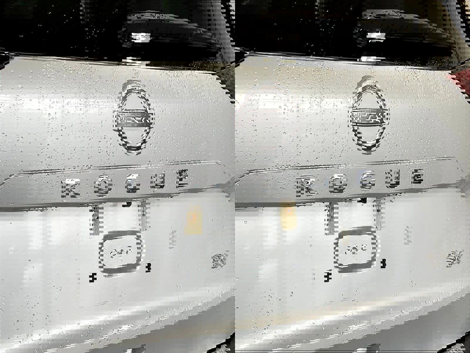 Certified 2022 Nissan Rogue SV image 28