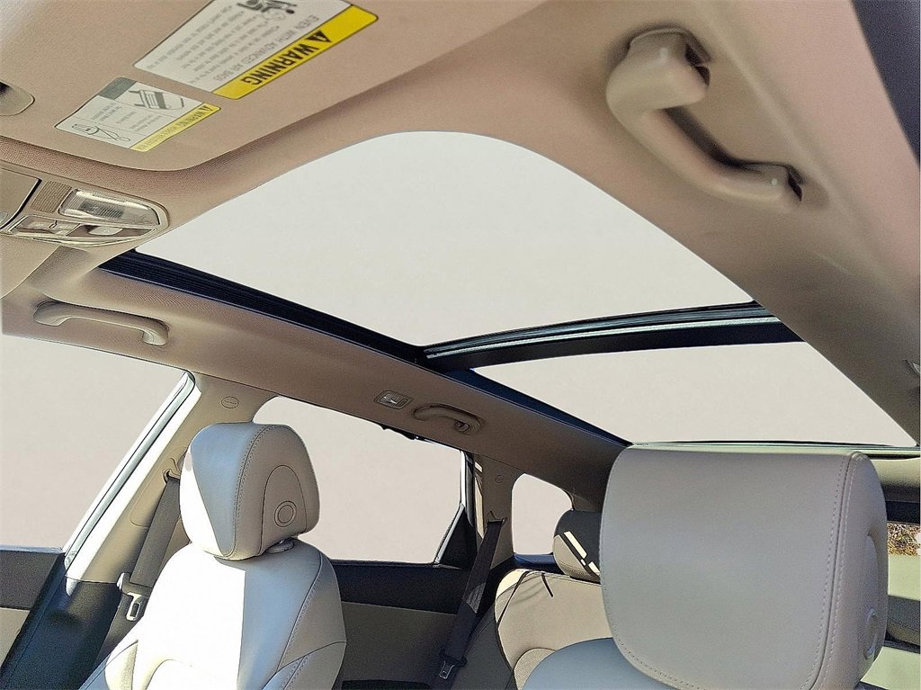 Used 2017 Hyundai Santa Fe SE image 15