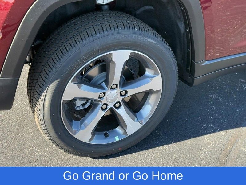 New 2025 Jeep Grand Cherokee Limited image 5