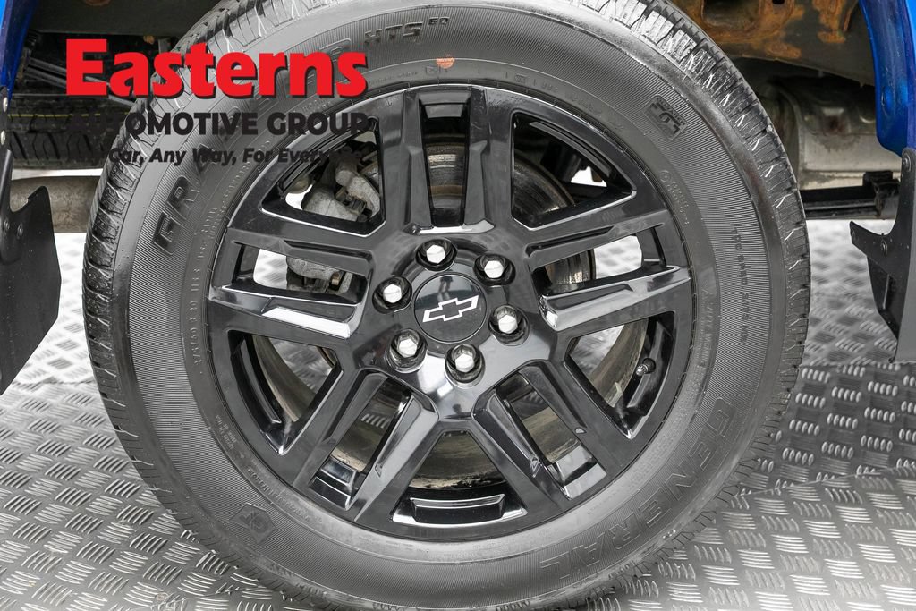 Used 2024 Chevrolet Silverado 1500 Custom w/ LPO, Dark Essentials Package AWD/4WD image 27