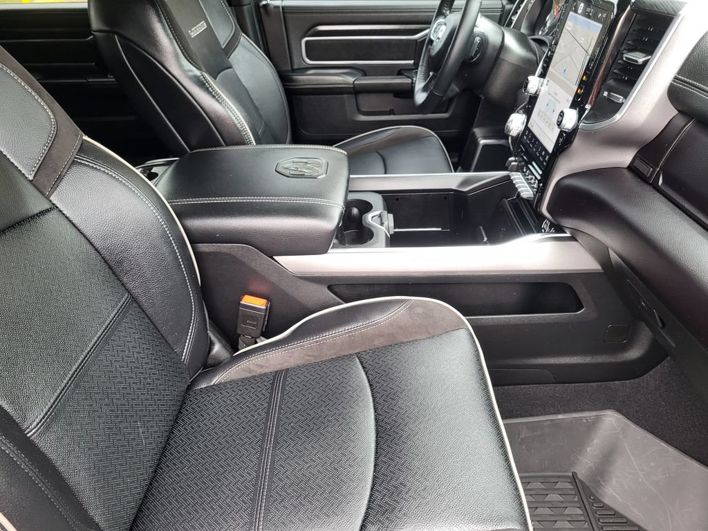 Used 2023 RAM 2500 Laramie AWD/4WD image 15