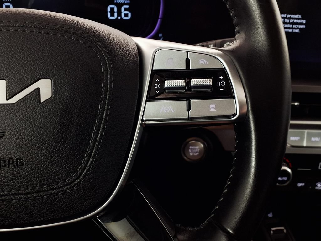 Used 2025 Kia Telluride S FWD image 21
