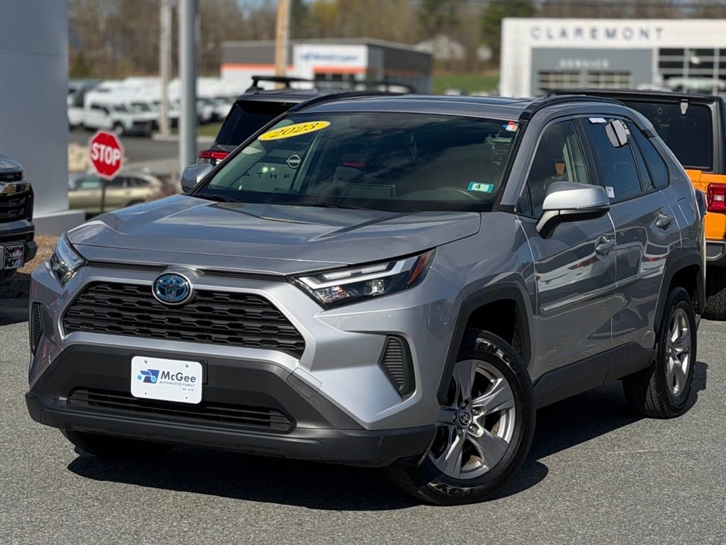 Certified 2023 Toyota RAV4 XLE w/ Convenience Package AWD/4WD image 1
