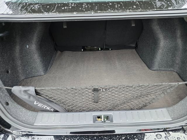 New 2025 Nissan Versa SR FWD image 8