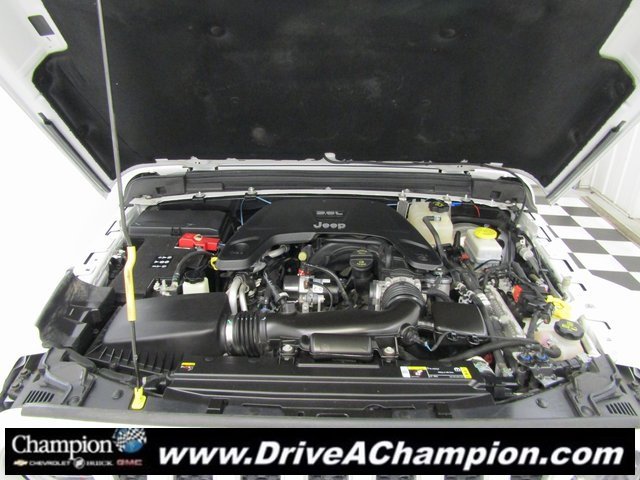 Used 2021 Jeep Wrangler Unlimited Sahara image 40