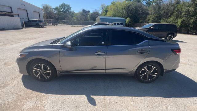 Used 2024 Nissan Sentra SV w/ All-Weather Package image 5