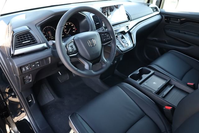 New 2026 Honda Odyssey Touring image 10