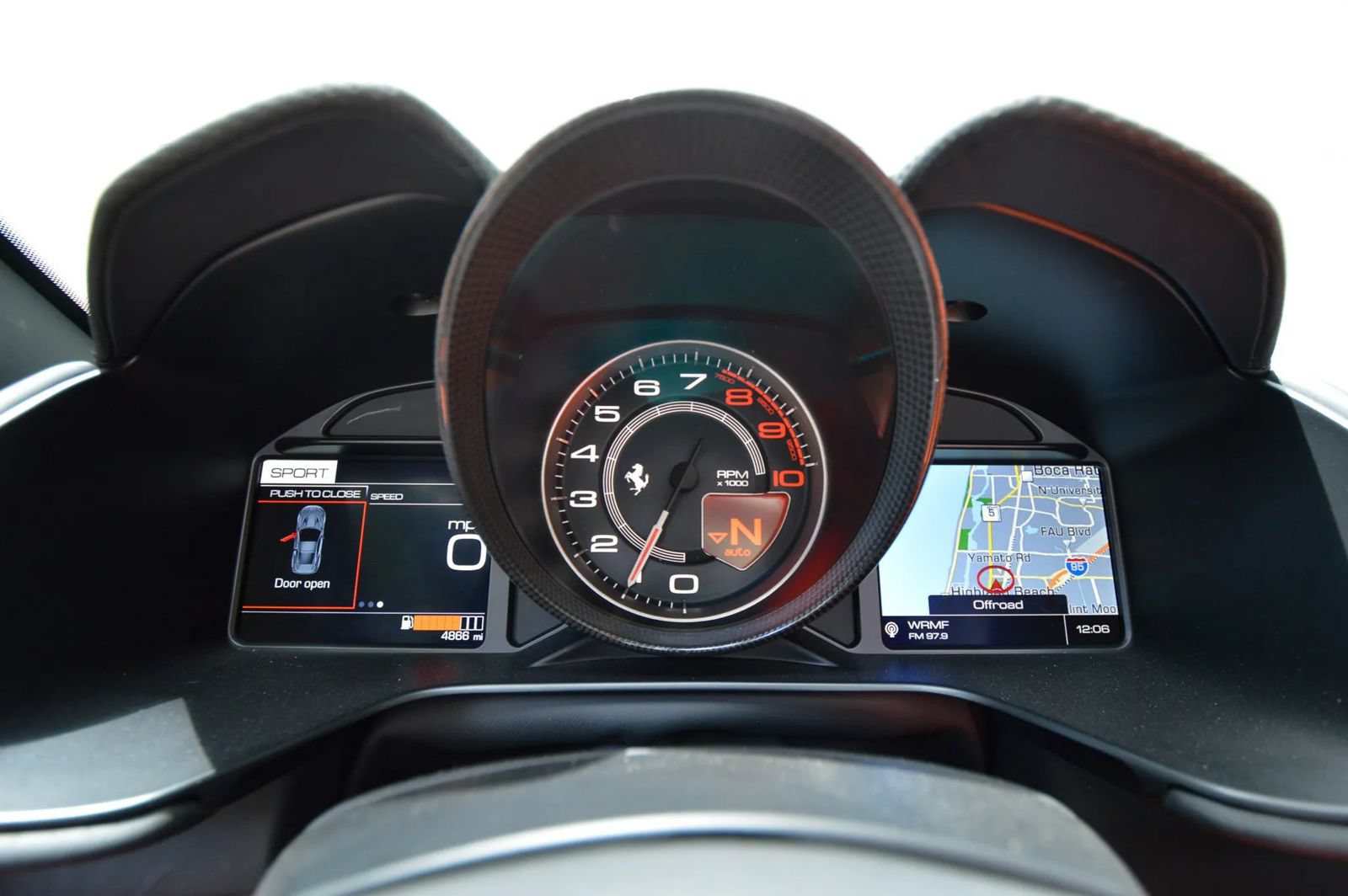 Used 2021 Ferrari Portofino M RWD image 60