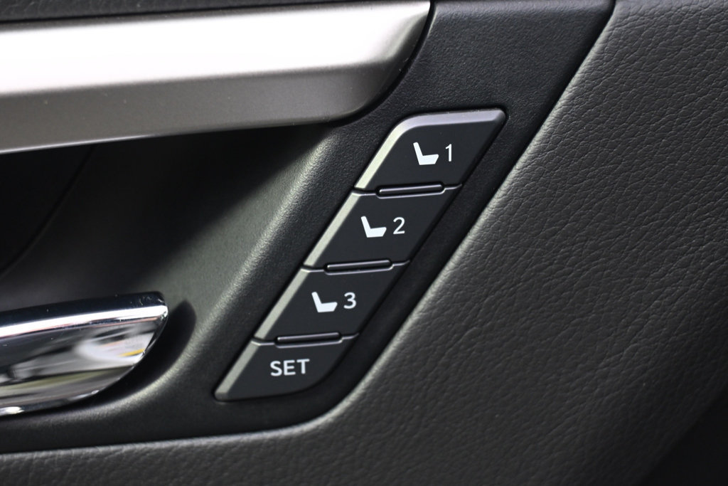 Used 2016 Lexus RX 450h AWD w/ Cold Weather Package image 25