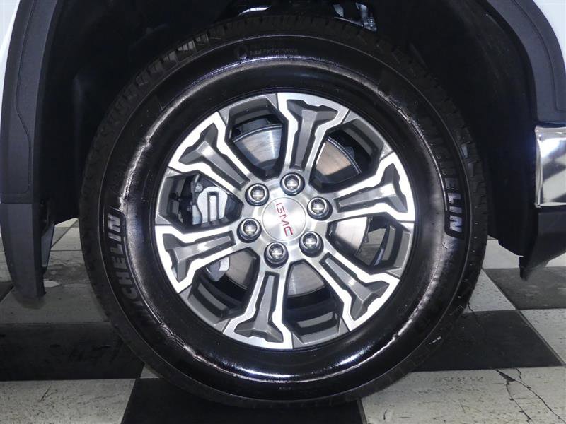 Used 2025 GMC Sierra 1500 SLT image 31