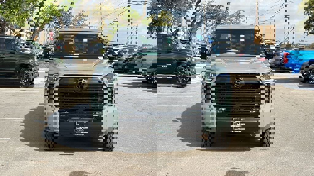 New 2026 Toyota Tundra Limited image 2