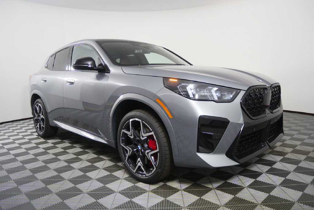 Used 2026 BMW X2 xDrive28i w/ Technology Package AWD/4WD image 7