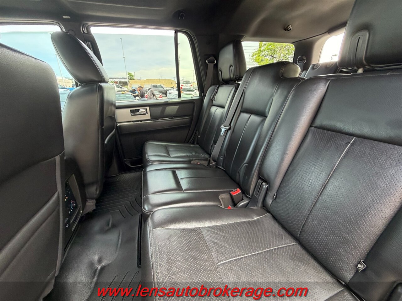 Used 2014 Ford Expedition Limited w/ Equipment Group 301A RWD image 14