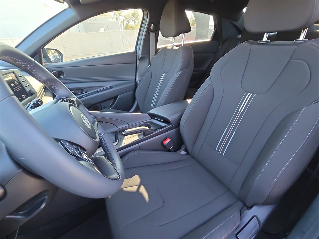 Certified 2026 Hyundai Elantra Sport image 14
