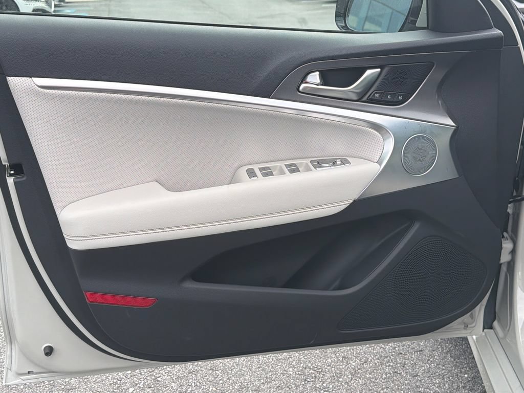 New 2026 Genesis G70 3.3T Sport Prestige RWD image 12