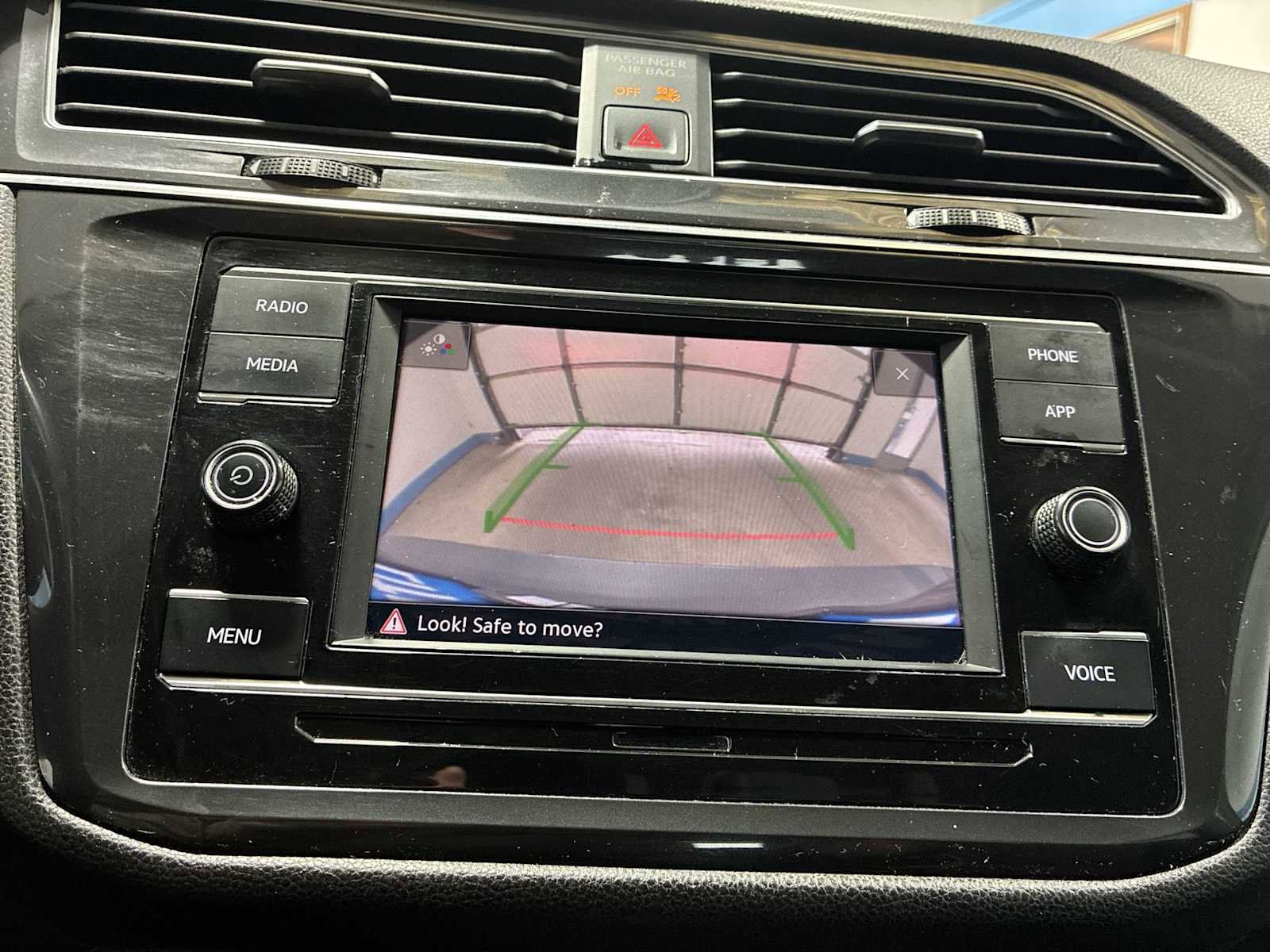 Used 2023 Volkswagen Tiguan S image 22