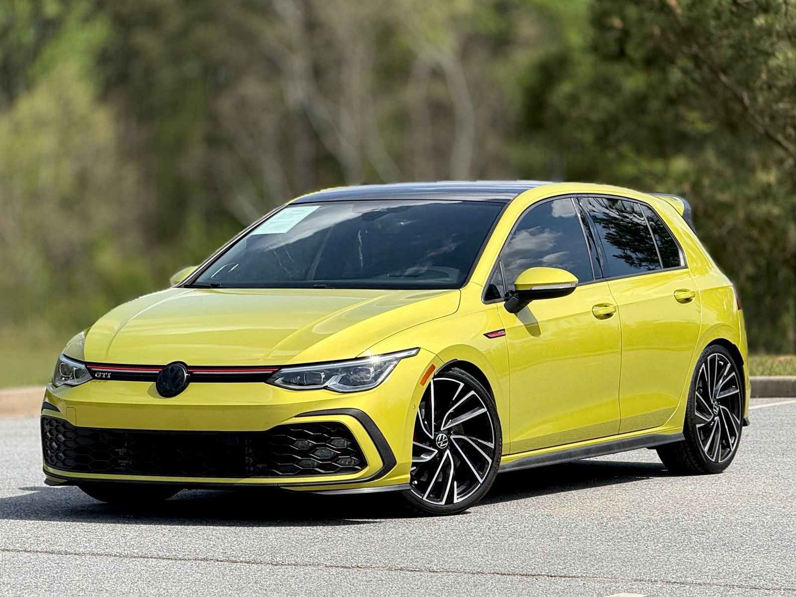 Used 2022 Volkswagen GTI Autobahn FWD image 8