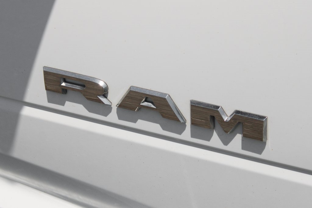 Used 2020 RAM 3500 Laramie image 54