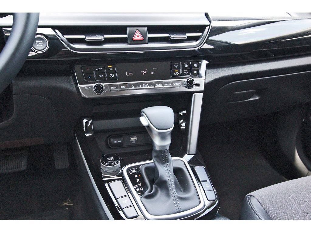 New 2026 Kia Seltos S FWD image 23