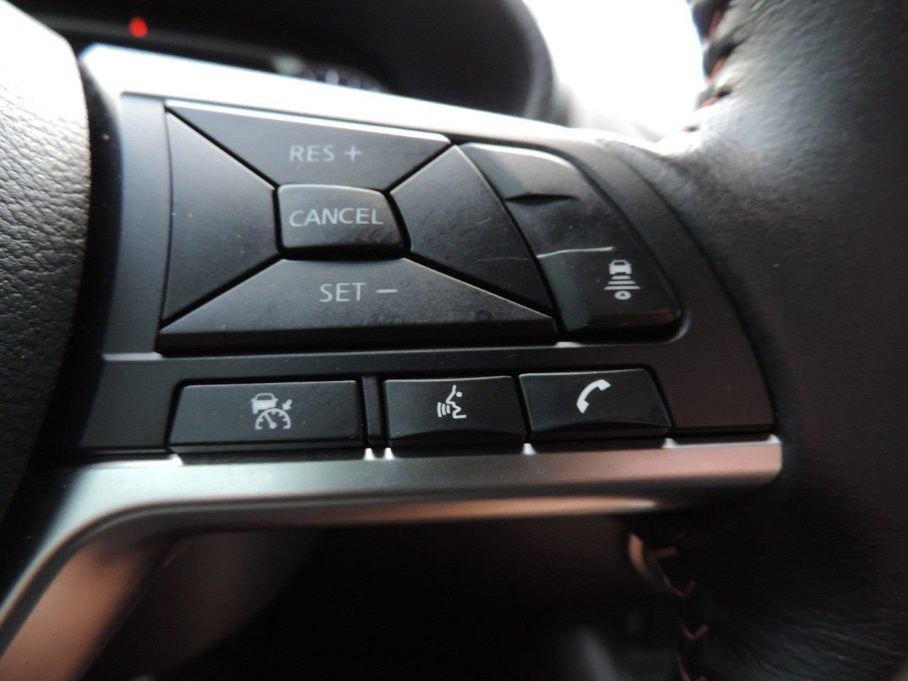 Certified 2024 Nissan Sentra SR image 27