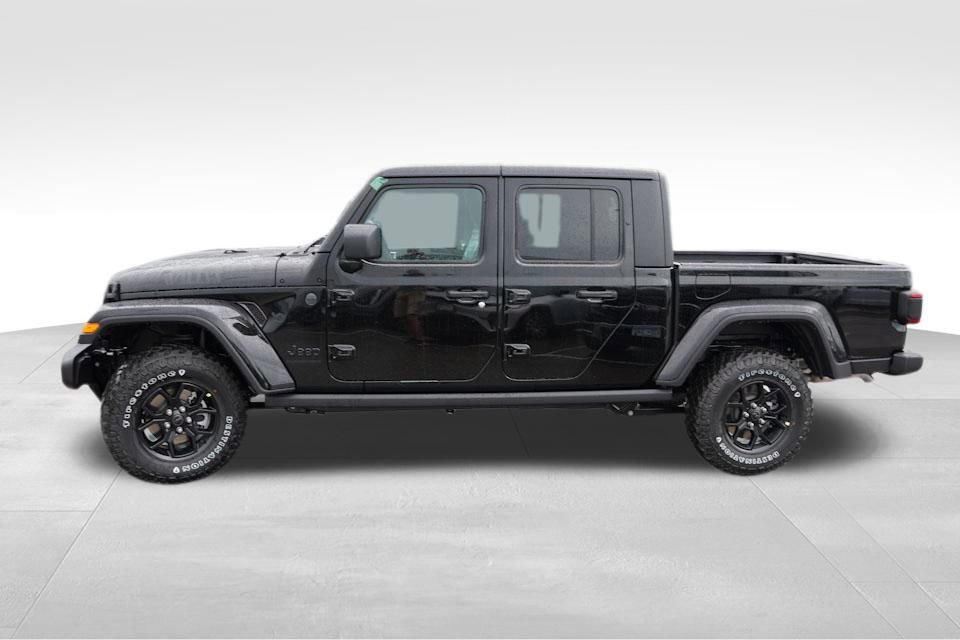 New 2025 Jeep Gladiator Sport AWD/4WD image 6