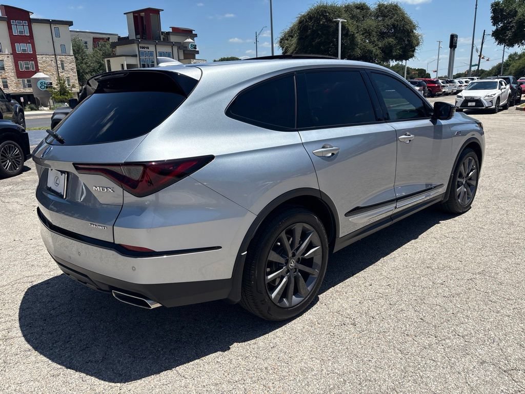 Used 2025 Acura MDX A-Spec AWD/4WD image 5