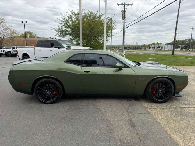 Used 2023 Dodge Challenger R/T w/ Shaker Package image 8