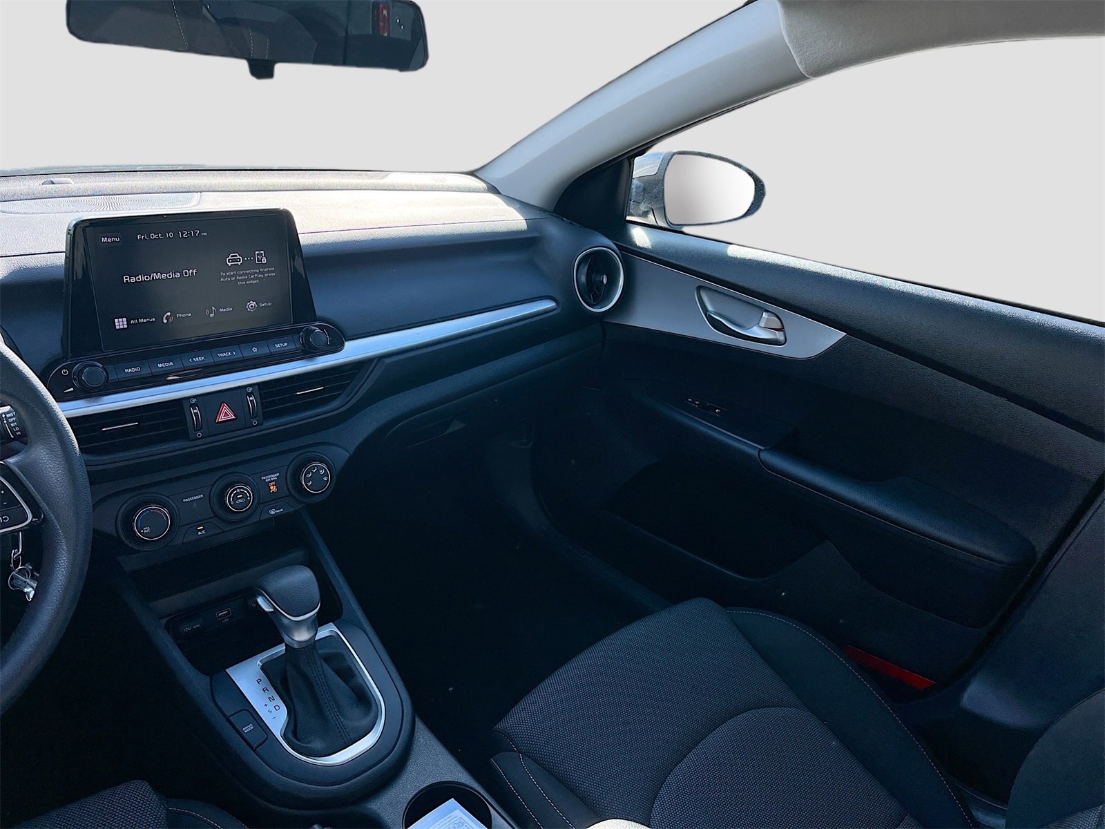 Used 2023 Kia Forte LXS image 22