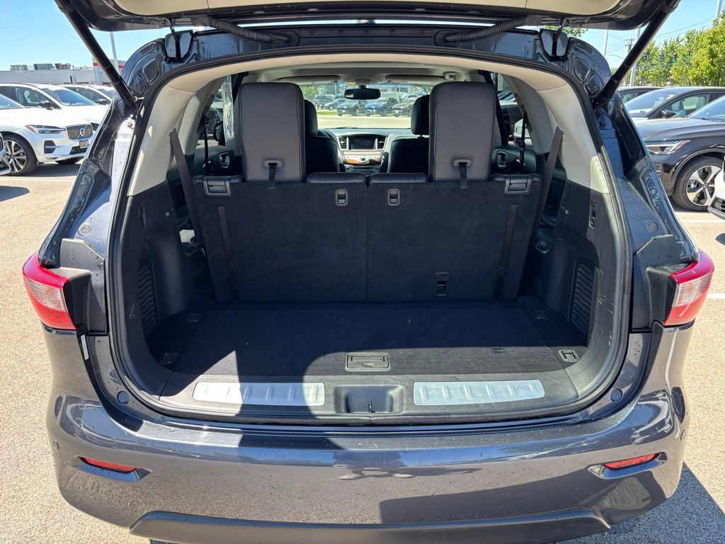Used 2013 INFINITI JX35 AWD w/ Premium Pkg image 26