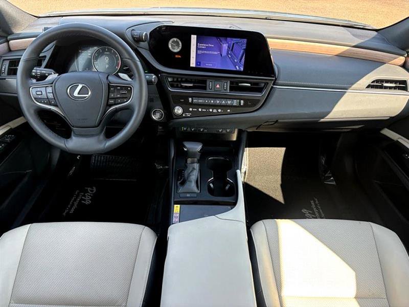 Used 2024 Lexus ES 350 Premium image 15