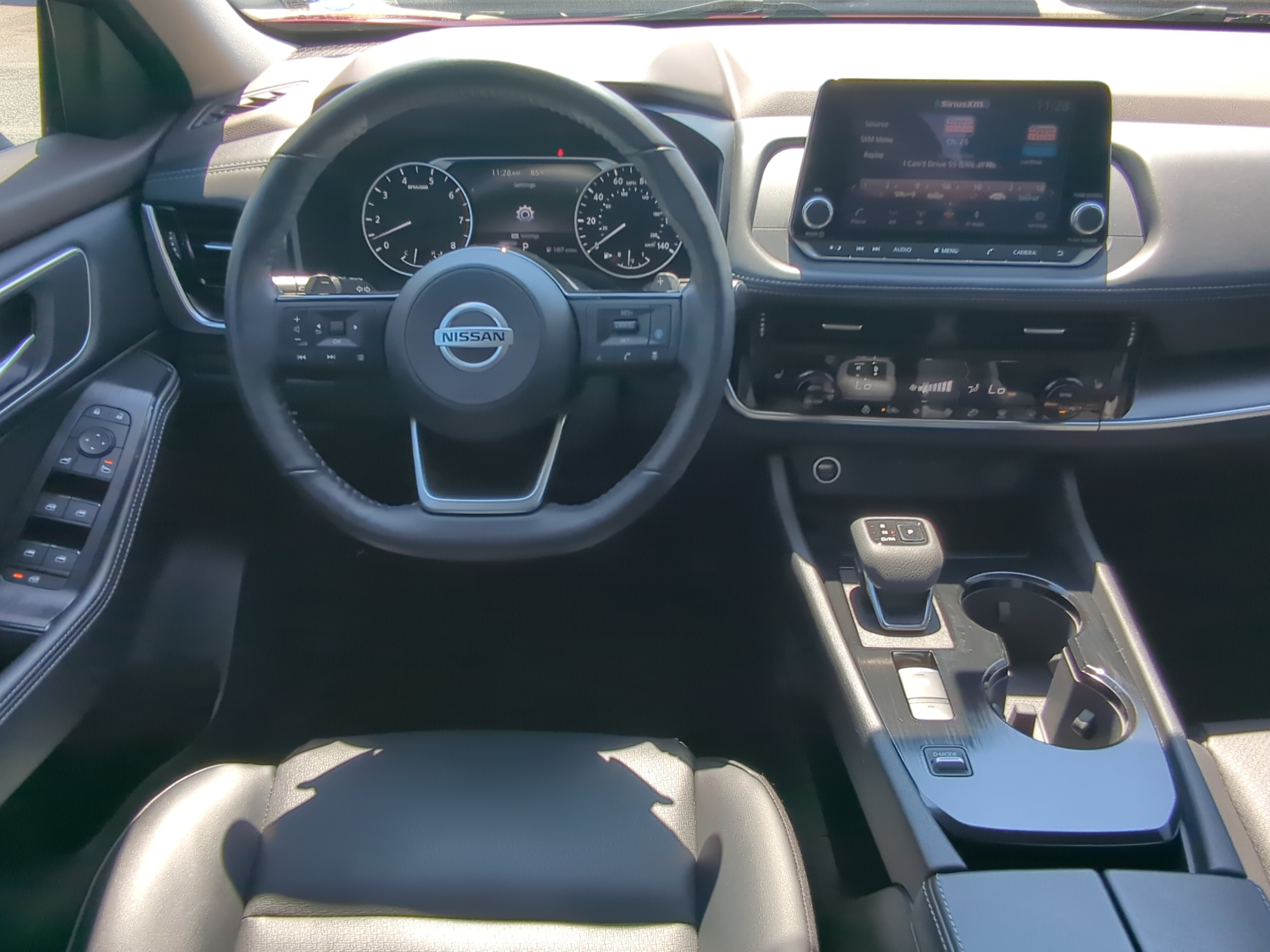 Used 2021 Nissan Rogue SV w/ Premium Package FWD image 14