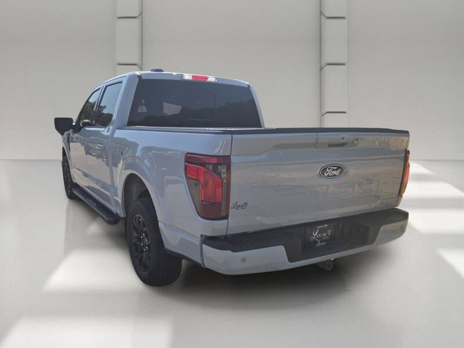 Used 2024 Ford F150 XLT w/ Equipment Group 302A MID RWD image 5