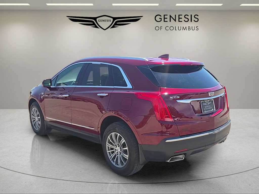 Used 2017 Cadillac XT5 Luxury FWD image 3