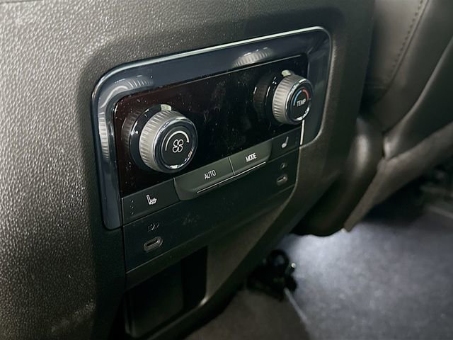 New 2026 Chevrolet Tahoe LT image 27