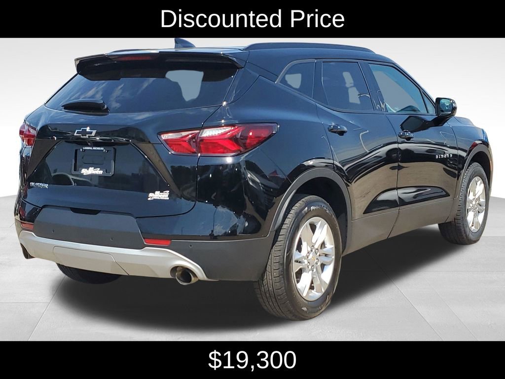 Used 2022 Chevrolet Blazer LT FWD image 3