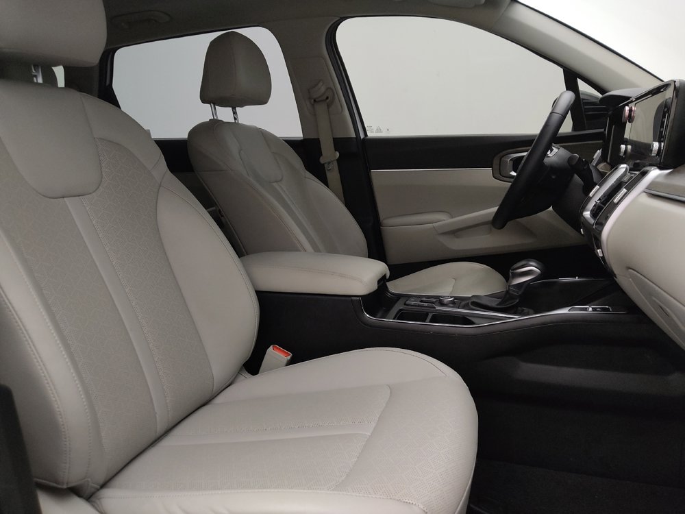 Used 2023 Kia Sorento EX w/ Panoramic Sunroof Package image 21