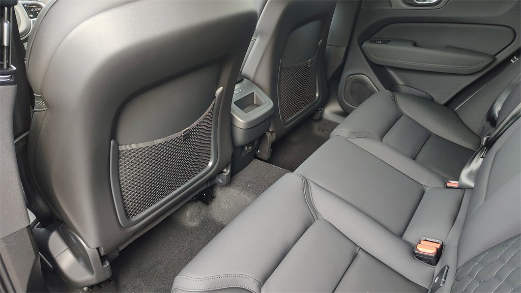 New 2026 Volvo XC60 B5 Core w/ Protection Package Premier image 25