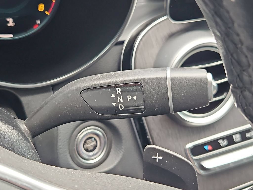 Used 2021 Mercedes-Benz GLC 300 4MATIC image 27