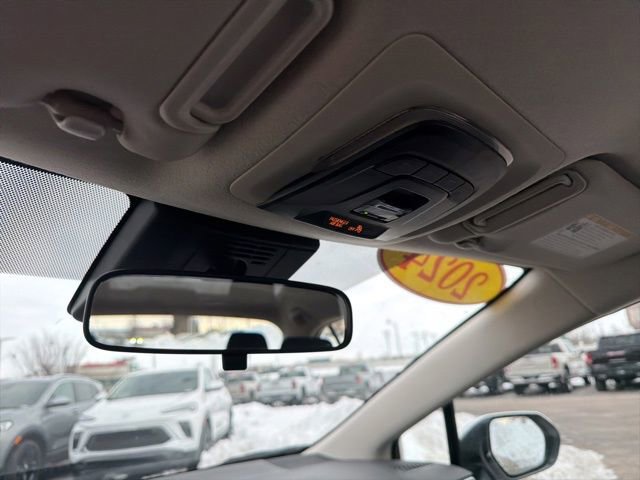 Used 2024 Toyota Corolla LE image 27